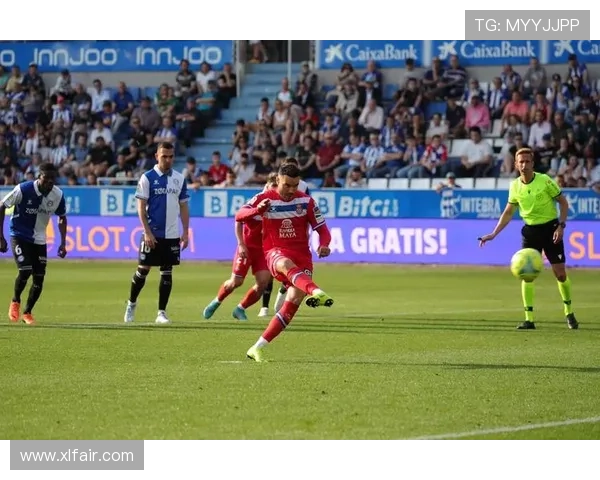 阿拉维斯主场迎战西班牙人鏖战激烈双方誓争取关键三分