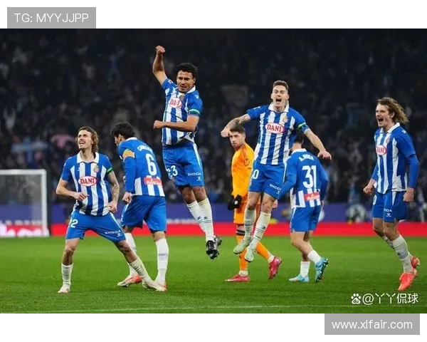 西甲第11轮阿拉维斯逆转战胜西班牙人 2-1全场精彩集锦 西甲第11轮阿拉维斯逆转战胜西班牙人 2-1全场精彩集锦