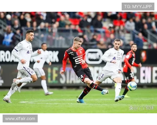 法甲第9轮雷恩主场1比2惜败尼斯 贝尔纳多破门决定胜负