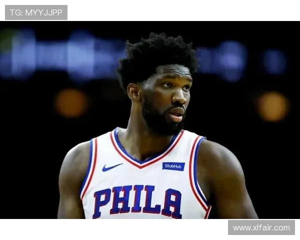 丹尼格林谈恩比德与字母哥实力变化的深刻见解