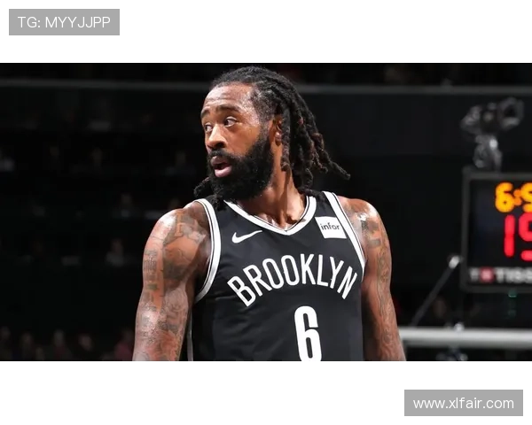 小乔丹与鹈鹕签约360万美元开启第18个赛季展现老将风采